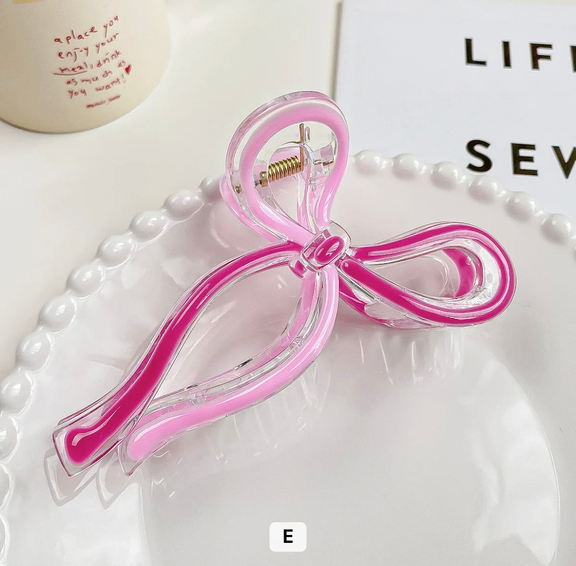 Fun bow hair clip