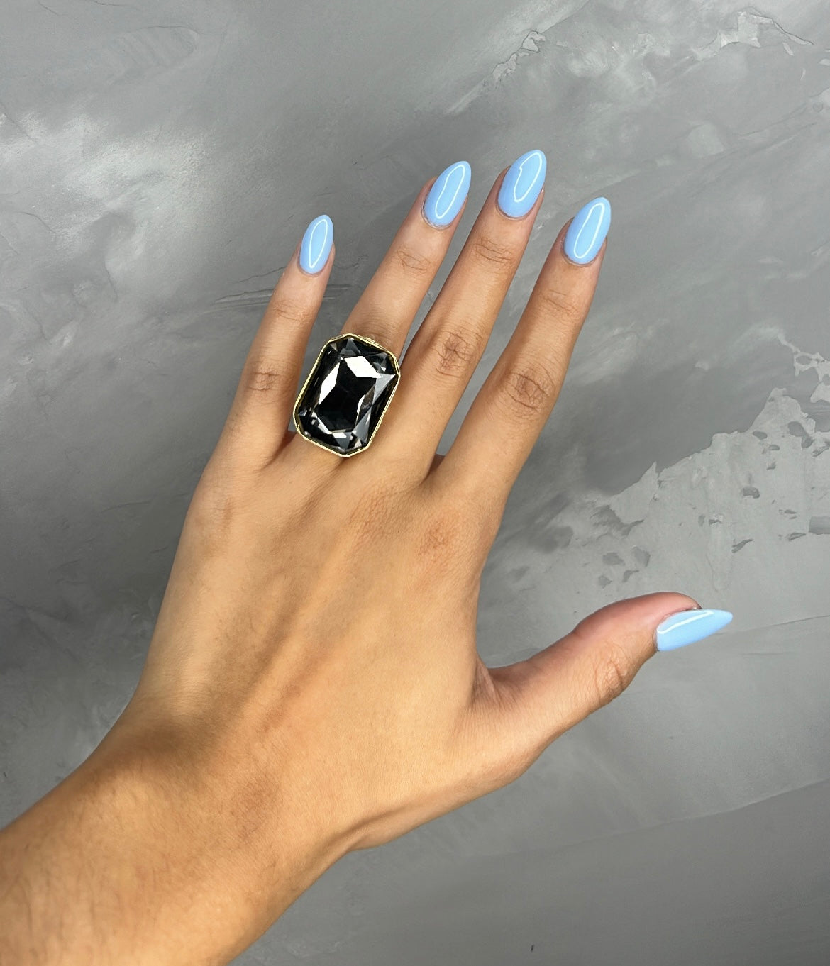 Onyx adjustable ring