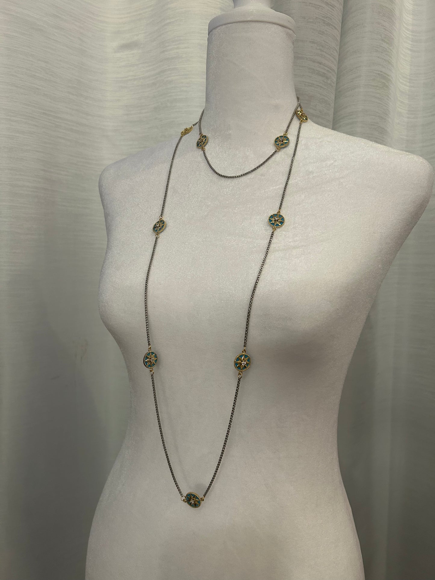 Multi wear blue necklace